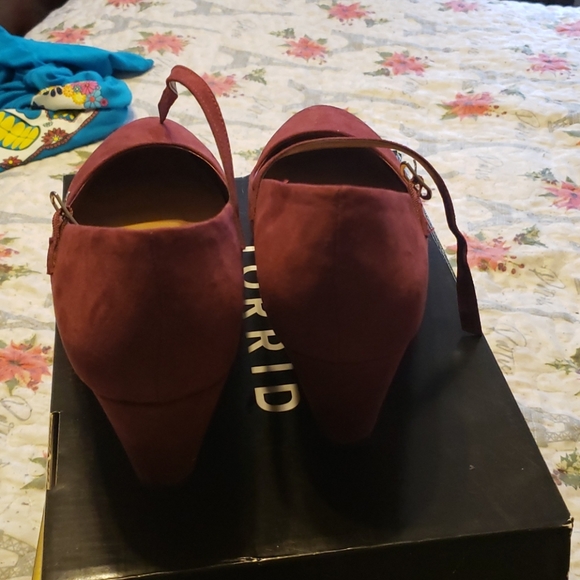 Wedges - Picture 2 of 4